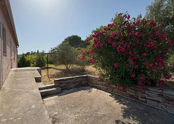 Villa L'evasion Guiraudoise Villa-relaxation-nature Saint-Guiraud